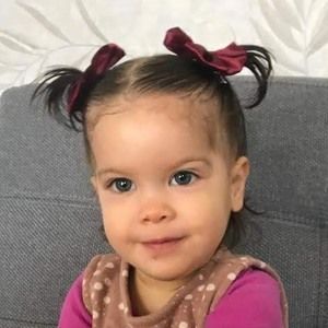 Meet your Posher, Valeria